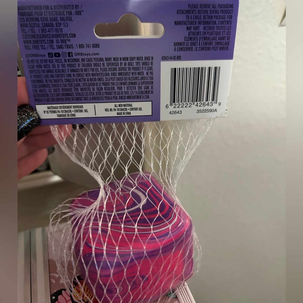 NWT Cube Stress Squishy Toy - Pink & Purple - Picture 2 of 3